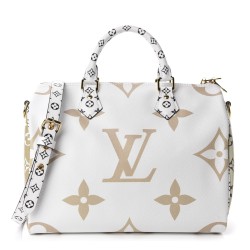 Louis Vuitton LV Monogram Giant Speedy Bandouliere 30 Kaki Creme