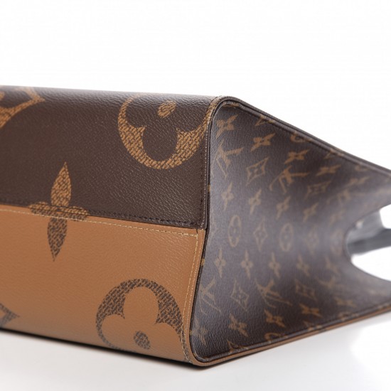 Louis Vuitton LV OnTheGo MM  Monogram M45321