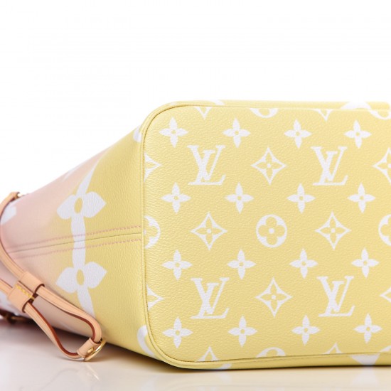 Louis Vuitton LV Monogram Giant By The Pool Neverfull MM Light Pink